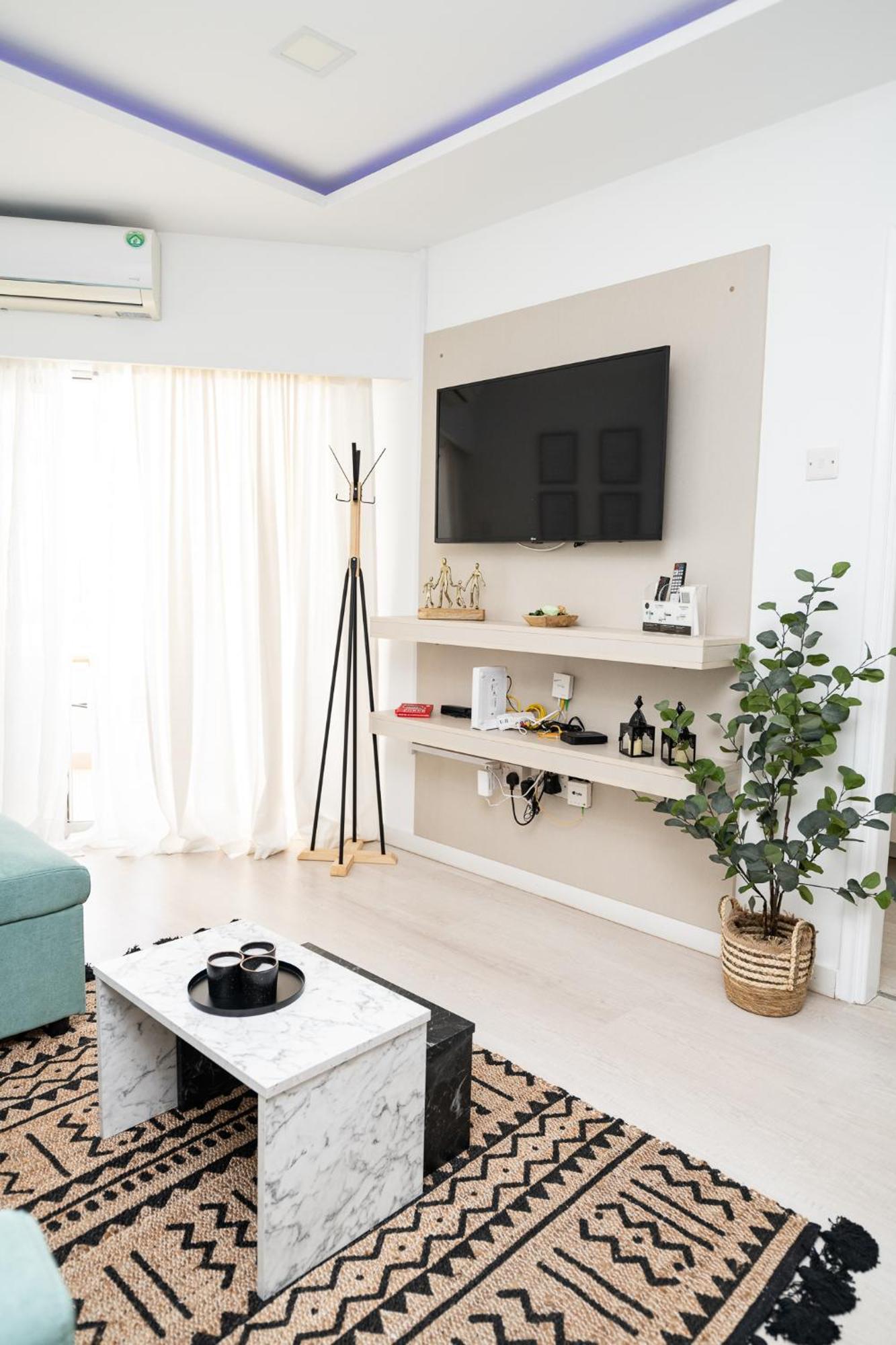 Lazuli Beach & Pool Apartment 501 Ларнака Экстерьер фото